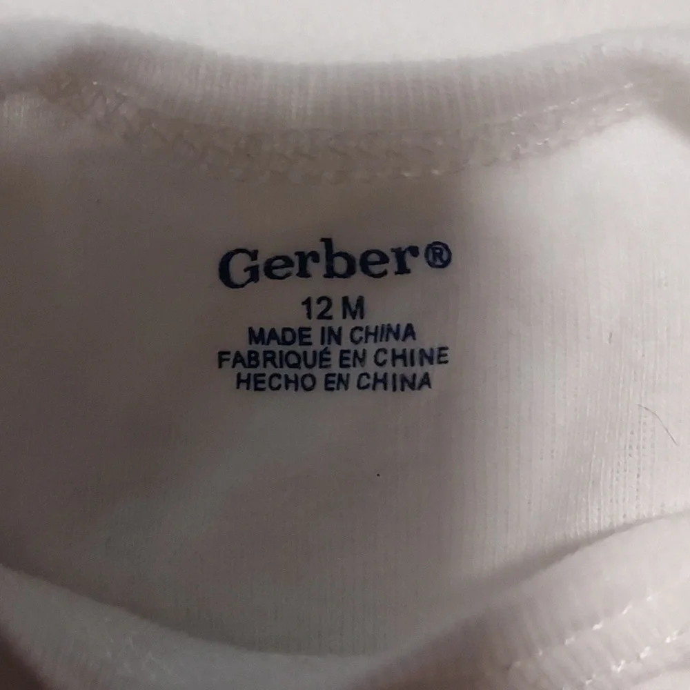 TACO bout cute Gerber one piece size 12M new with tag never worn 100%cotton